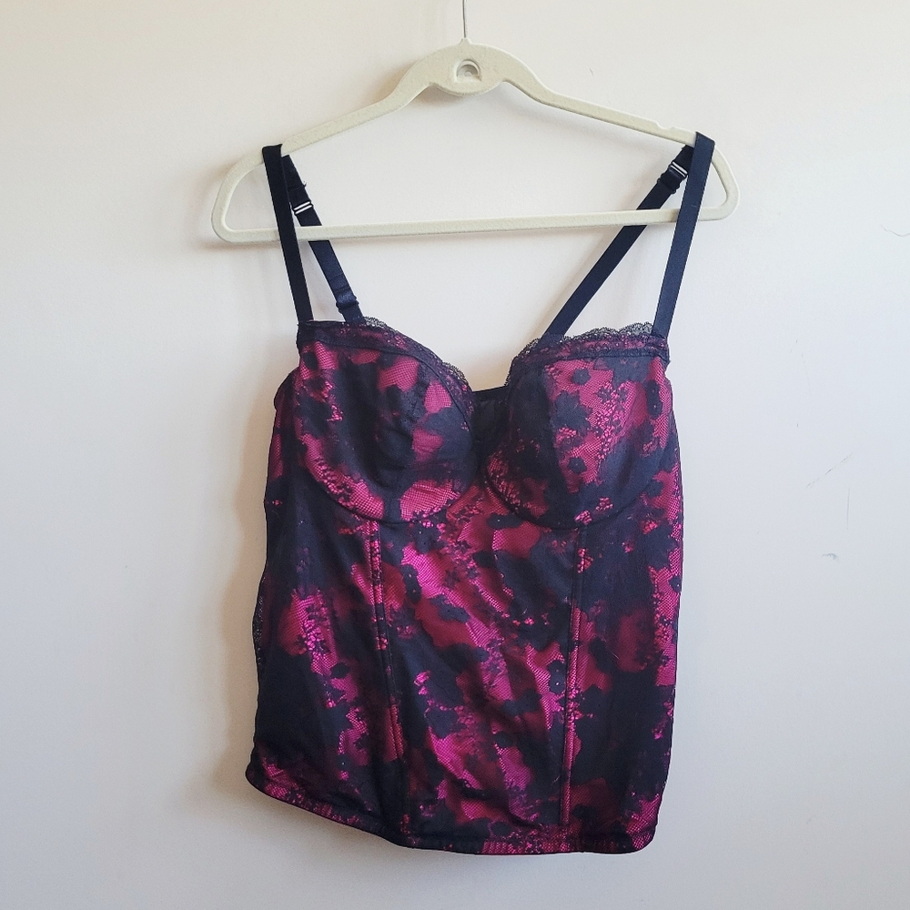 Cacique‎ Lace Corset
